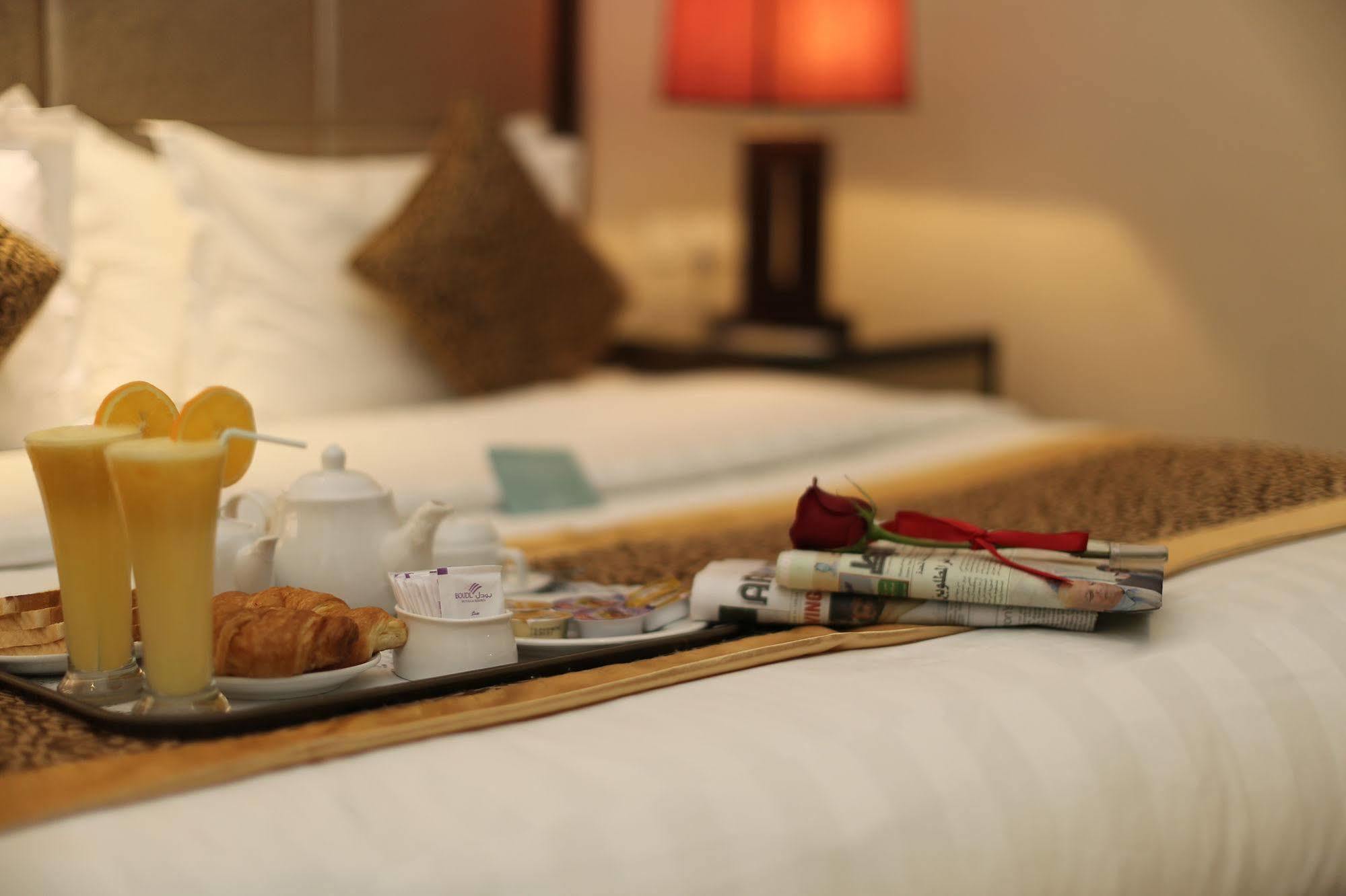 Boudl Kuwait Al Fahahil Aparthotel Kuwait City Exterior photo
